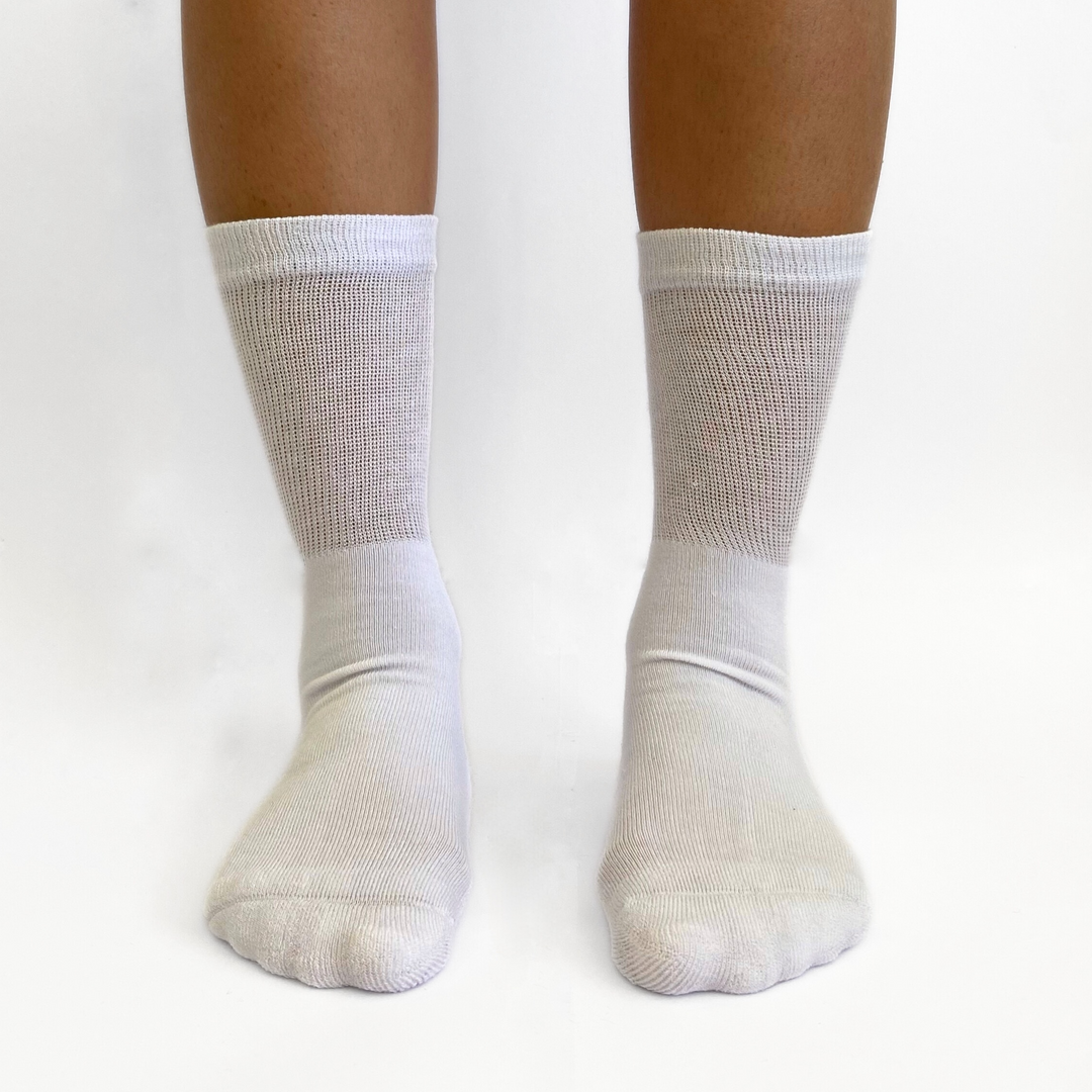 GlucoBoss Ultra Soft Diabetic Friendly Bamboo Socks- White